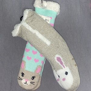 NWT Fluffy Bunny Socks